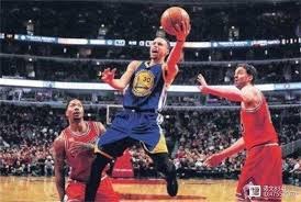 田径——南京室内世锦赛：女子3000米决赛赛况